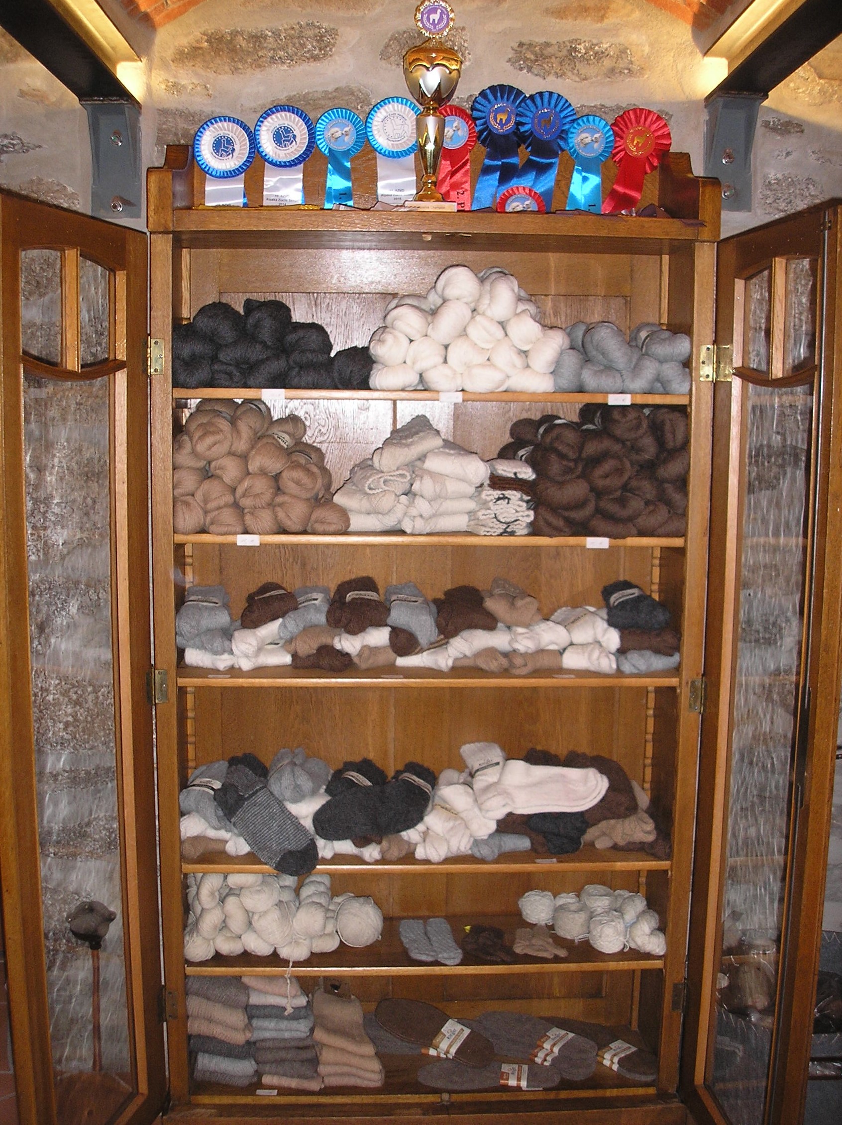 Wolle, Socken und Filzsohlen